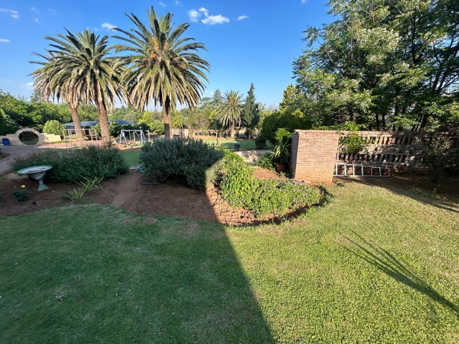 To Let 6 Bedroom Property for Rent in Bayswater Free State